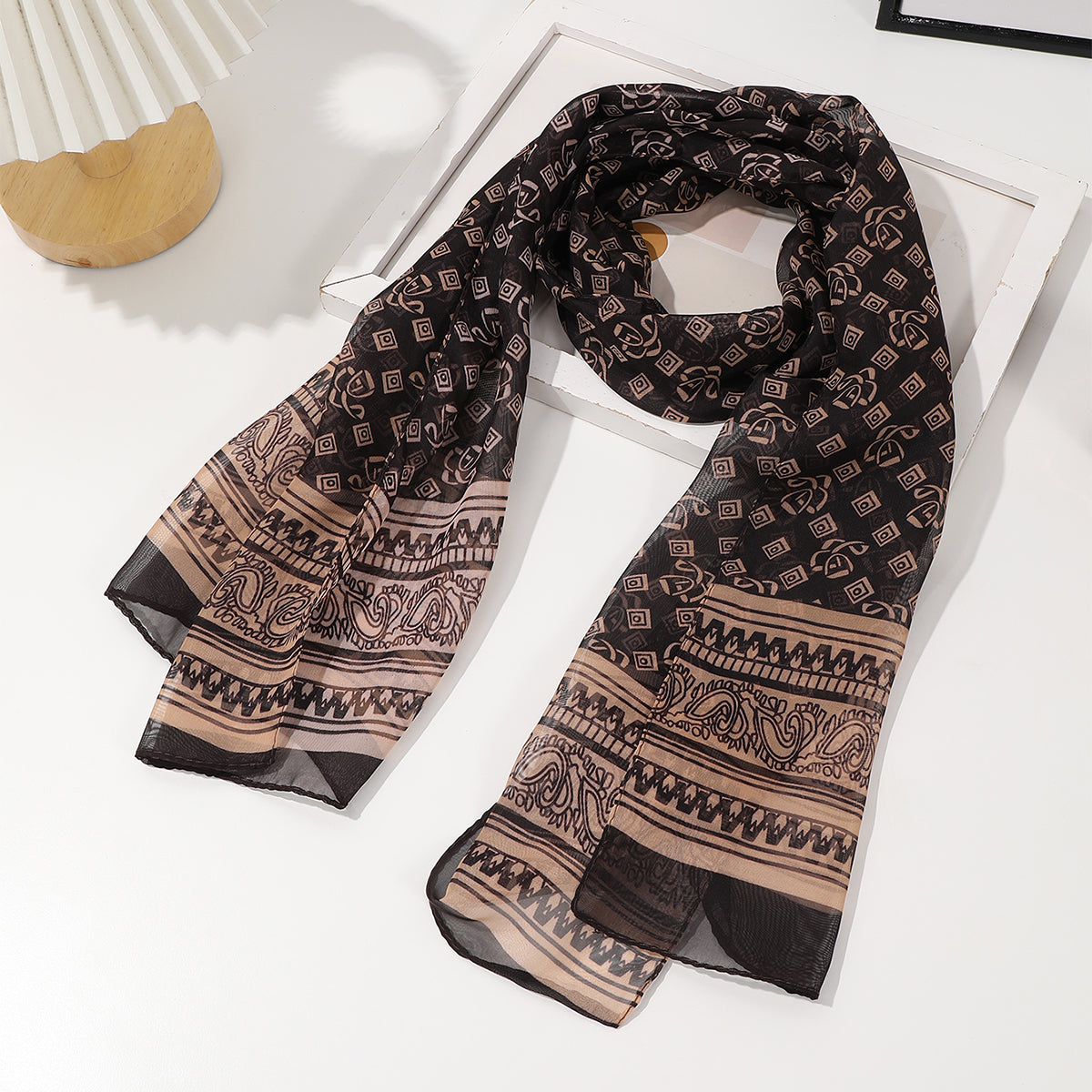 French Vintage Business Casual Decorative Shawl, Coffee Brown Geometric Walnut 150-thread Scarf
